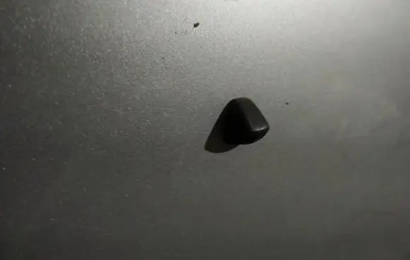 Windshield washer spray nozzle