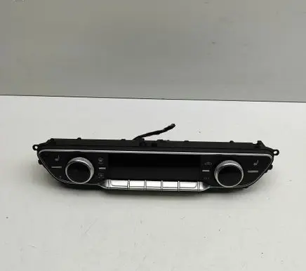 Audi A5 Interior fan control switch 8W0820043T