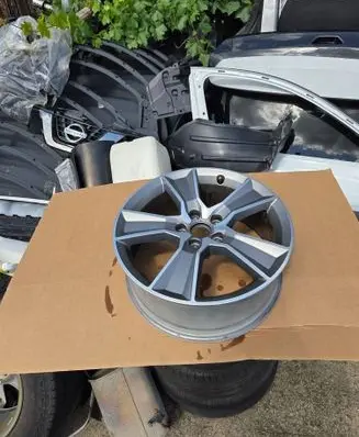 Audi SQ2 GA R18 alloy rim 81A601025J