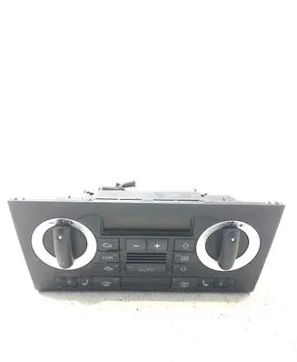 Audi A3 S3 A3 Sportback 8P Climate control unit 8P0820043J 412206018030