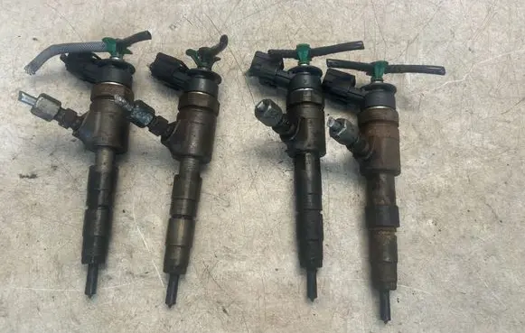 Ford C-MAX II Fuel injectors set 0445110489 CV6Q9F593AA