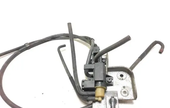 Volvo XC60 Turbo solenoid valve 31293503 701622080