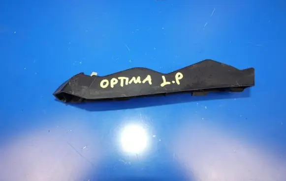 KIA Optima Front bumper mounting bracket 865132T000