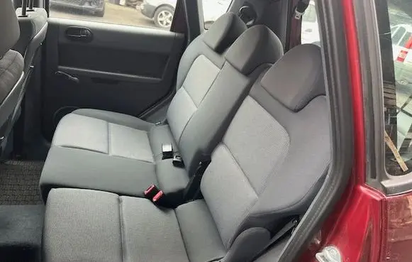 Mitsubishi Colt Other seats 