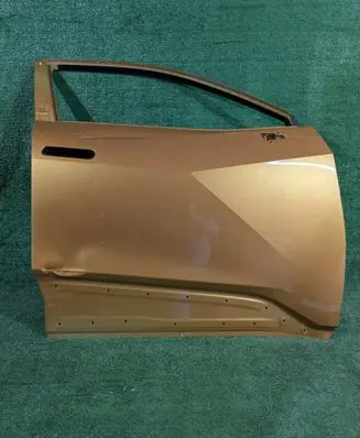 Toyota C-HR II Front door 