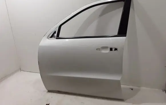 Dodge Durango Front door 55369463AL