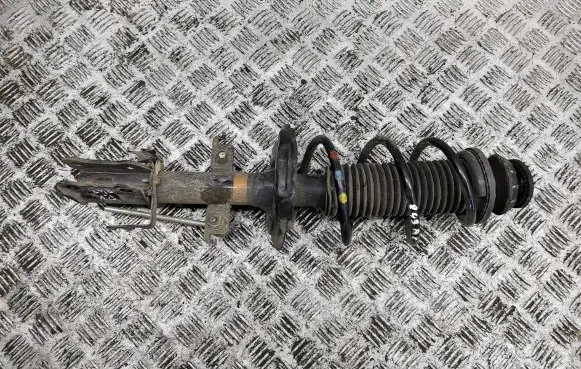 Nissan Juke II F16 Front shock absorber/damper