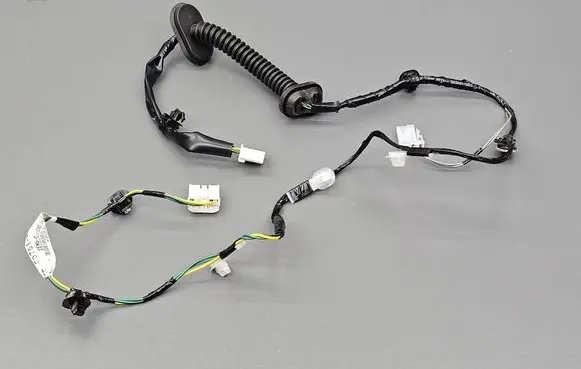 Suzuki Swift II Rear door wiring loom 3675168L10