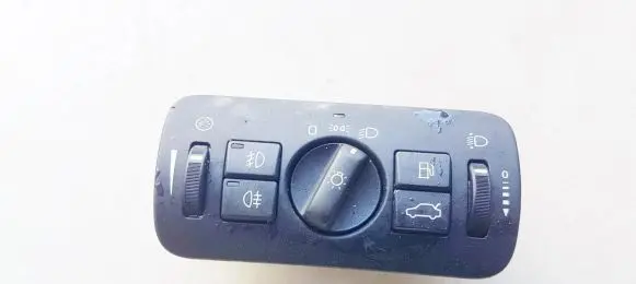 Volvo V70 Light switch 30739415