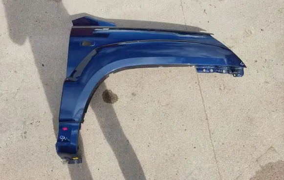 KIA Sportage Fender