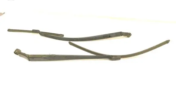 Toyota Avensis T270 Front wiper blade arm 