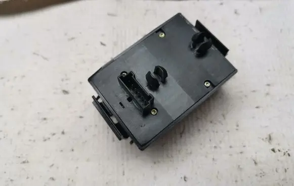 Mercedes-Benz S W220 Wing mirror switch A2208211551 2208211551