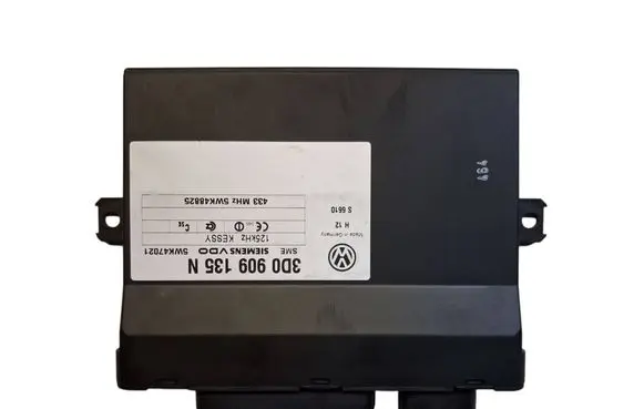 Volkswagen Touareg I Keyless (KESSY) go control unit/module 3D0909135N 5WK47021 5WK48825