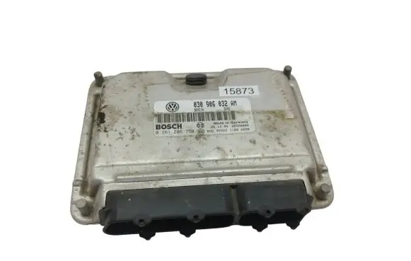 Volkswagen Polo III 6N 6N2 6NF Engine control unit/module 030906032AM 0261206750