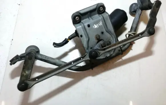 Renault Espace III Front wiper linkage and motor