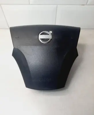 Volvo V50 Steering wheel airbag 30615725 0175690434220472 B8612F0331031