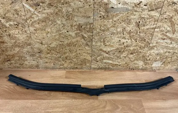 BMW 5 E60 E61 Top upper radiator support slam panel 7063835 11460913