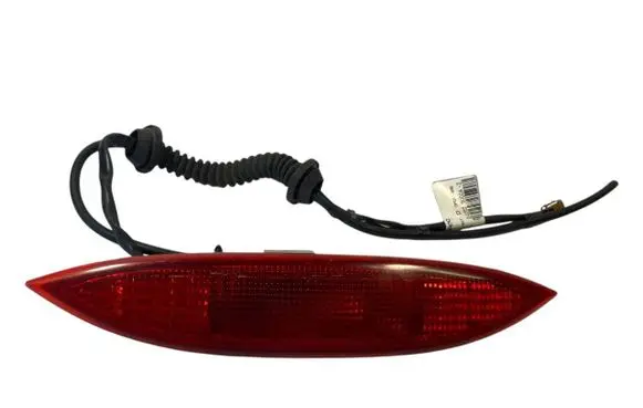 Nissan Note (E11) Third/center stoplight 240529U00A