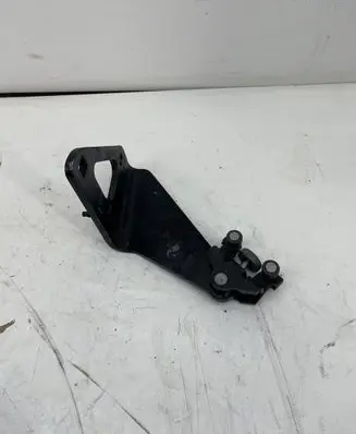 Renault Trafic III (X82) Sliding door lower roller guide/hinge 745965439R