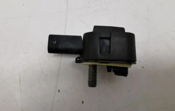 BMW 5 F10 F11 Airbag deployment crash/impact sensor 779224178