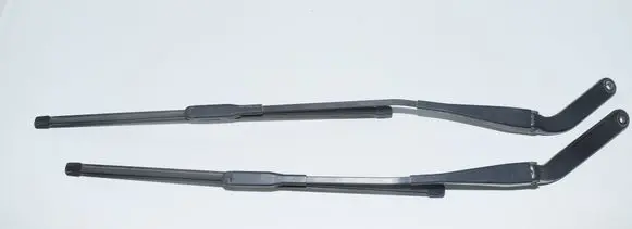 BMW 1 E81 E87 Windshield/front glass wiper blade 7169973 7169974