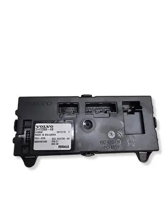 Volvo S90, V90 Climate control unit 31472269