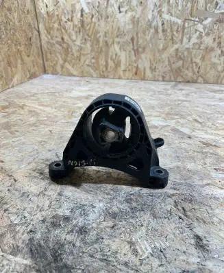 Opel Insignia A Engine mount bracket 13227769