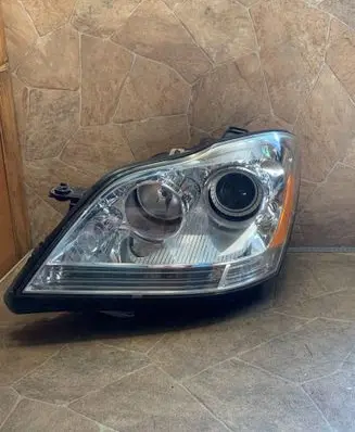 Mercedes-Benz GL X164 Headlight/headlamp A1648204959