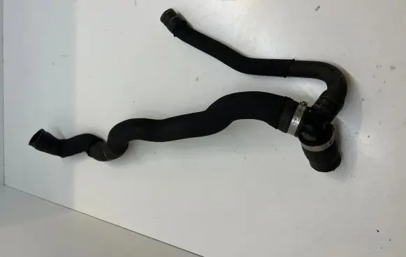 Mini Cooper Countryman R60 Engine coolant pipe/hose 16383510