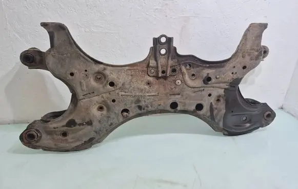 Toyota Avensis T250 Front subframe 