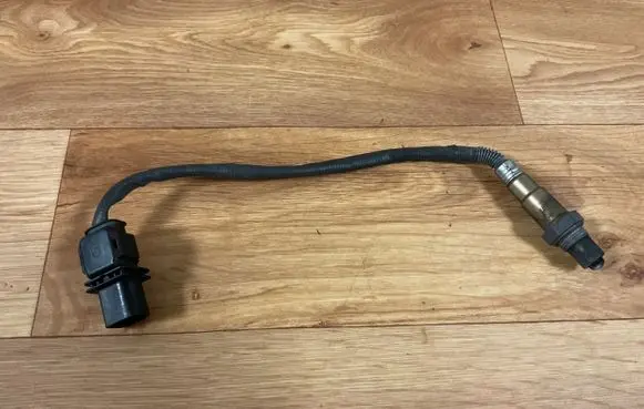 Opel Insignia A Lambda probe sensor 1928404687