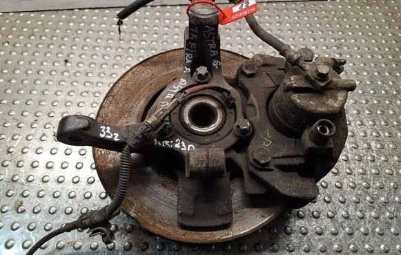 Opel Astra H Front wheel hub spindle knuckle S25056230 13111669