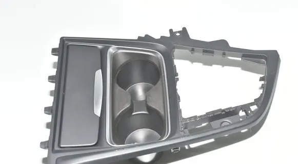 Cup holder front