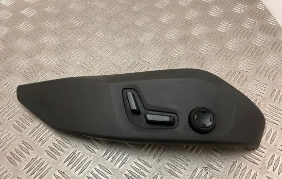 Volvo XC90 Seat control switch 30644668