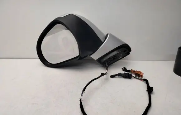 Peugeot 207 CC Front door electric wing mirror