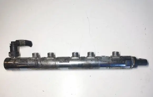 Mini One - Cooper Coupe R56 Fuel main line pipe 851416601 0445216278