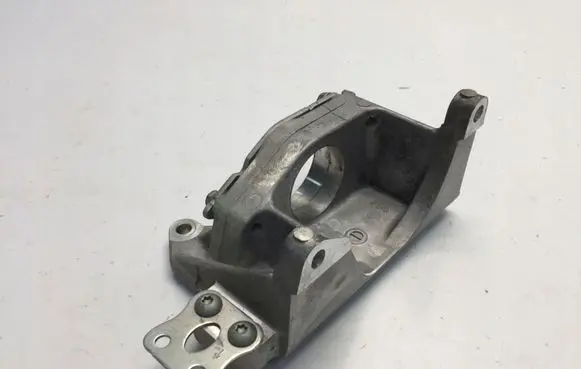 Mitsubishi L200 Driveshaft support bearing 190123C121