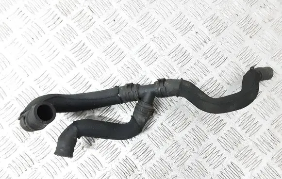 Audi A8 S8 D4 4H Engine coolant pipe/hose 
