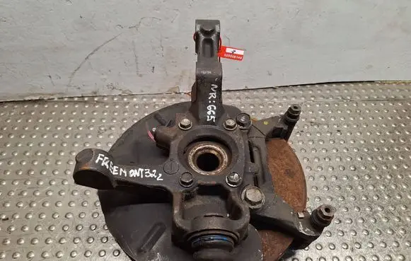 Fiat Freemont Front wheel hub spindle knuckle S25056149 5171101AC