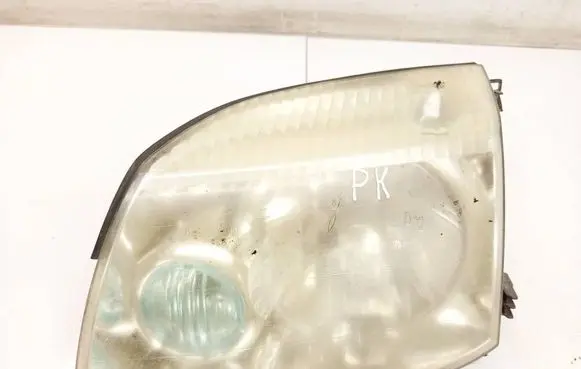 Nissan X-Trail T30 Headlight/headlamp WY21W12V21W
