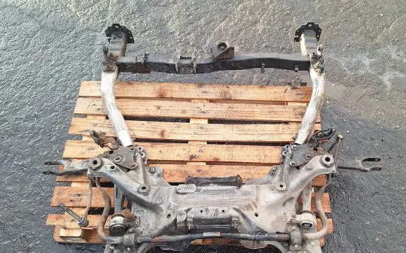 Citroen C5 Front subframe