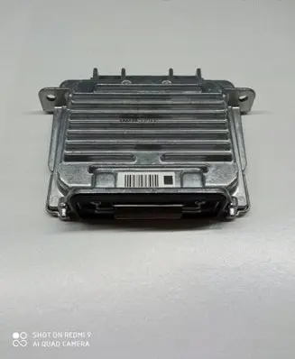 Peugeot Traveller Headlight ballast module Xenon 90035944