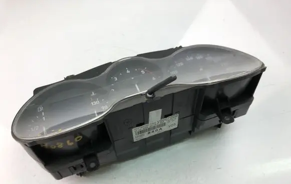 Seat Altea Speedometer (instrument cluster) 5P0920840A