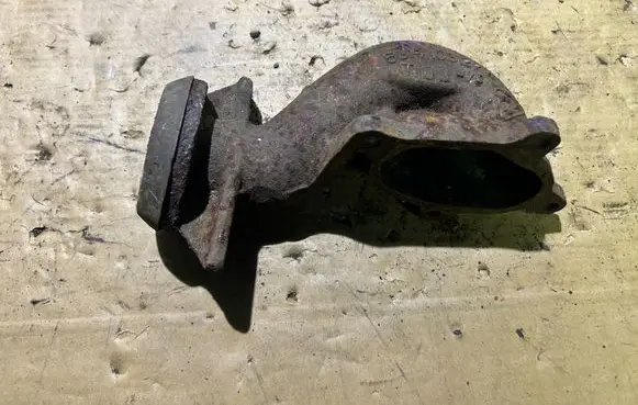 Volkswagen Multivan T4 Exhaust manifold 53141032211