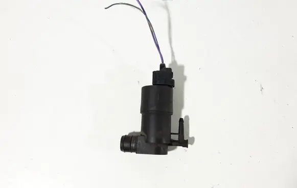 Toyota Yaris Windscreen/windshield washer pump 853300F020