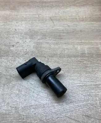 Opel Omega B2 Crankshaft position sensor 2247926 25916010
