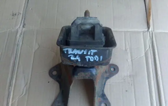 Ford Transit Engine mount vacuum valve 