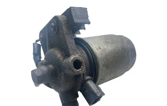 Volvo XC90 Fuel filter housing 