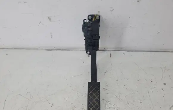 Volkswagen Polo Accelerator throttle pedal 6Q1721503B