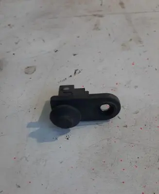 Hyundai i30 Rear door sensor 935601M500
